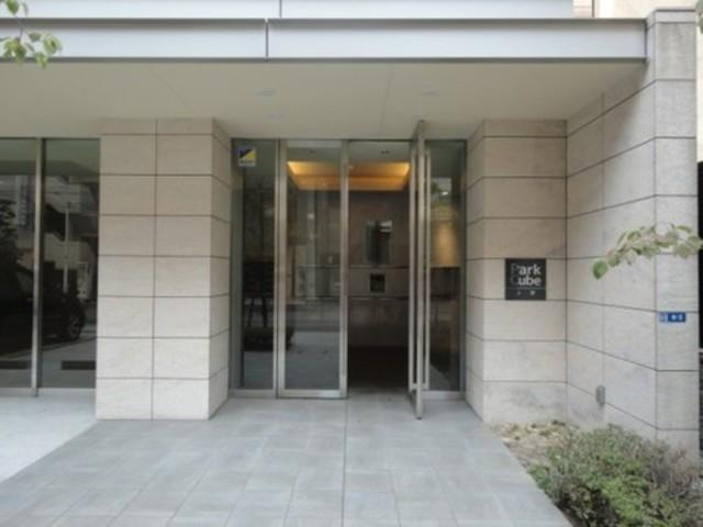 台東区東上野２丁目の賃貸マンションのエントランス