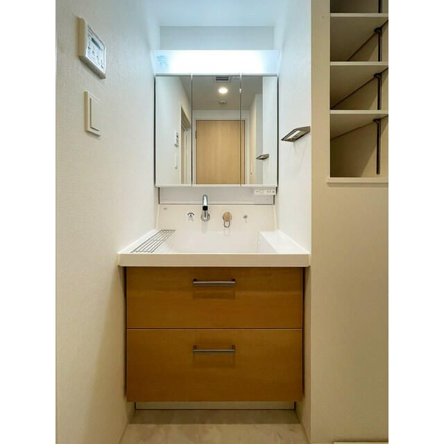 Ｌｉｅｎ西五反田の洗面所