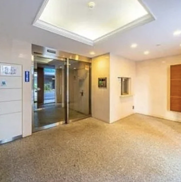 プレール・ドゥーク銀座ＥＡＳＴⅢのロビー