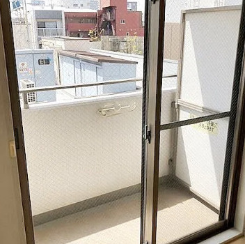 プレール・ドゥーク銀座ＥＡＳＴⅢのバルコニー