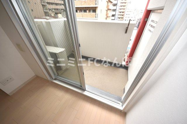 フォーチュン心斎橋イーストのバルコニー