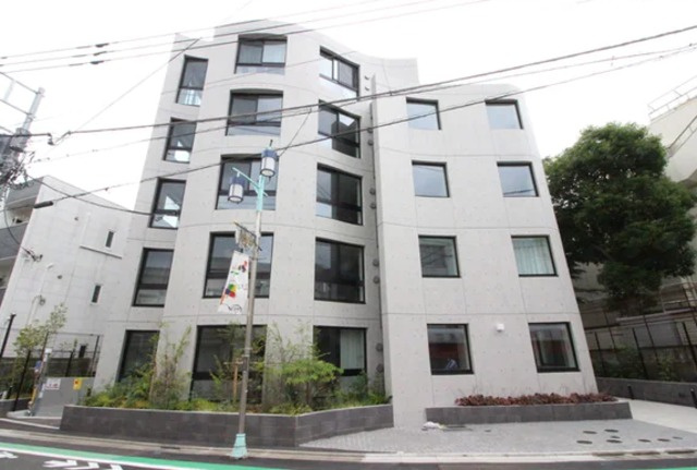 リビオメゾン都立大学の外観