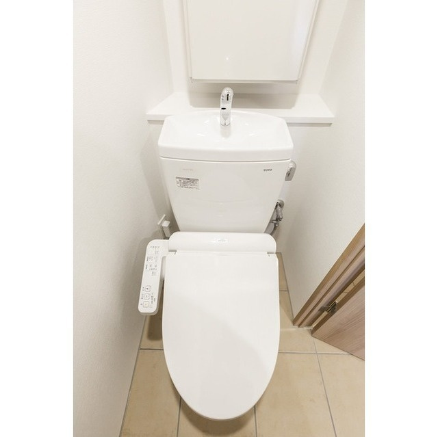 リビオメゾン都立大学のトイレ