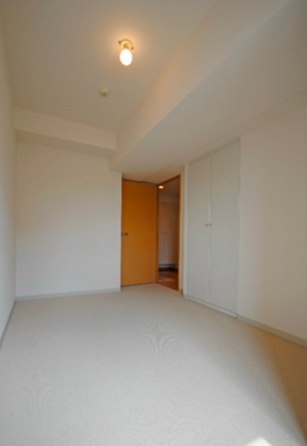 クラッサ目黒かむろ坂の洋室