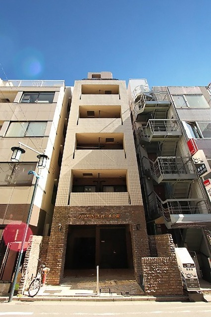 渋谷区富ヶ谷１丁目の賃貸マンション