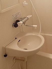 渋谷区富ヶ谷１丁目の賃貸マンションの洗面所