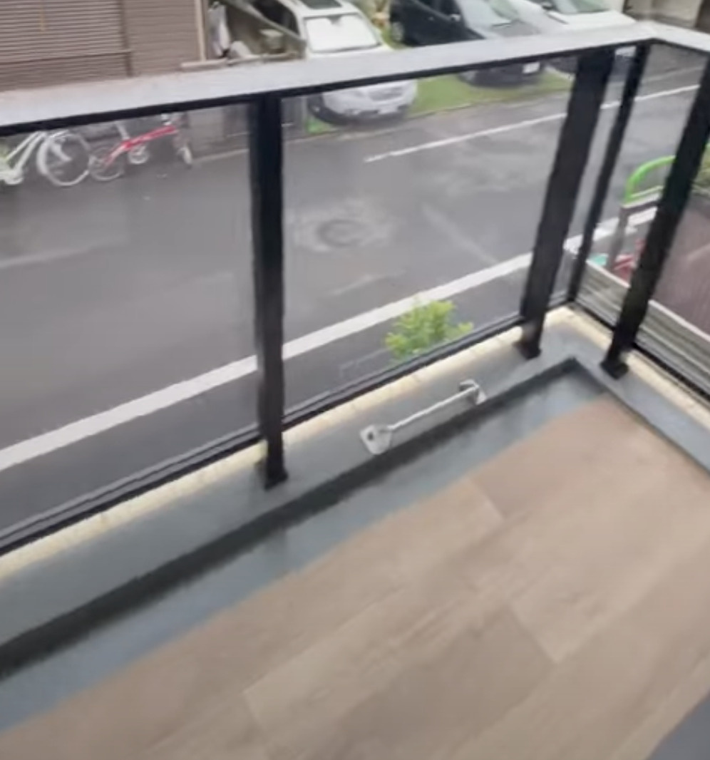 ＣＯＭＰＯＳＩＴＥ目黒学芸大学ＴＨＥＰＡＲＫのバルコニー