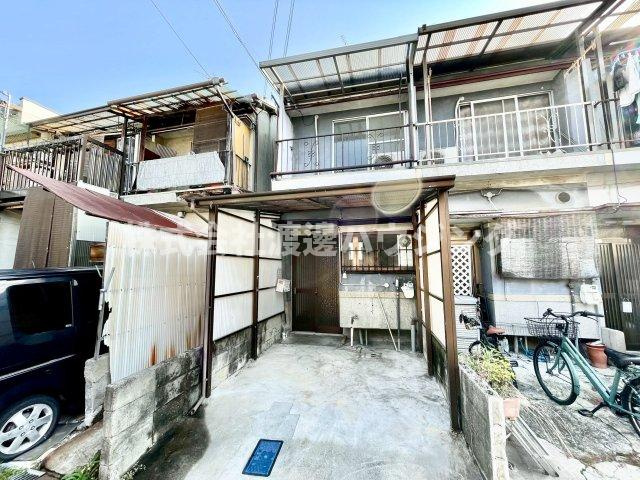 金田町3丁目貸家の外観