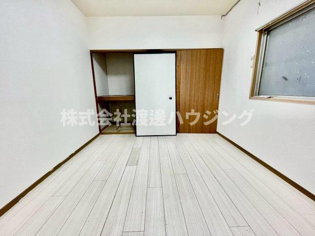 金田町3丁目貸家の寝室