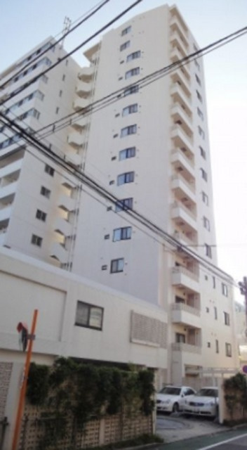 ピアース乃木坂の外観