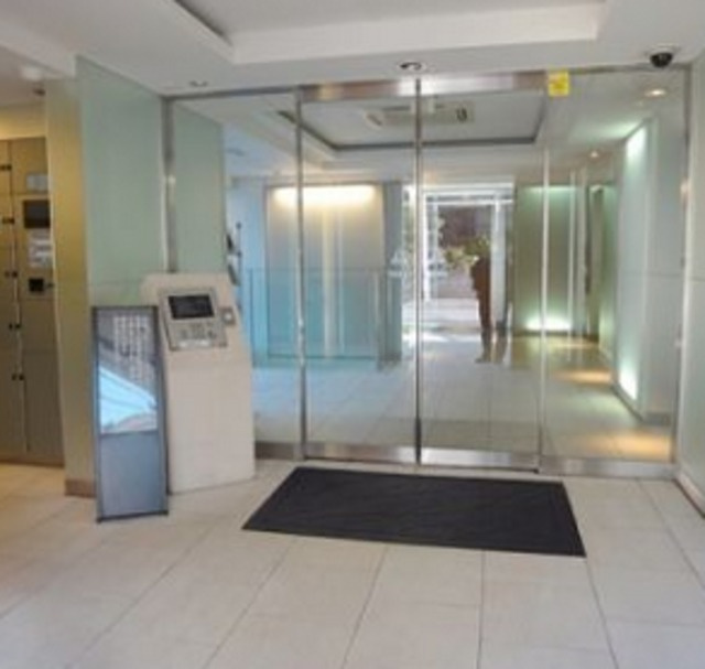 ピアース乃木坂のエントランス