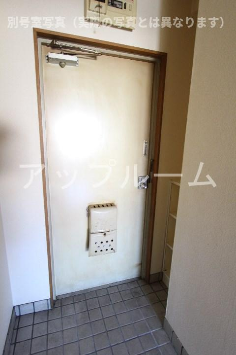 四季の里高蔵寺館の玄関