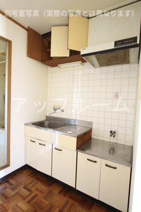 四季の里高蔵寺館のキッチン