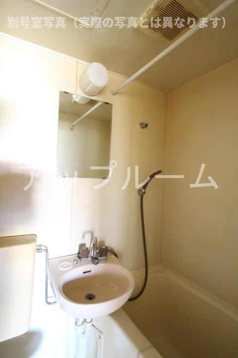 四季の里高蔵寺館の洗面所