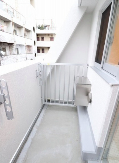 品川区西五反田５丁目の賃貸マンションのバルコニー