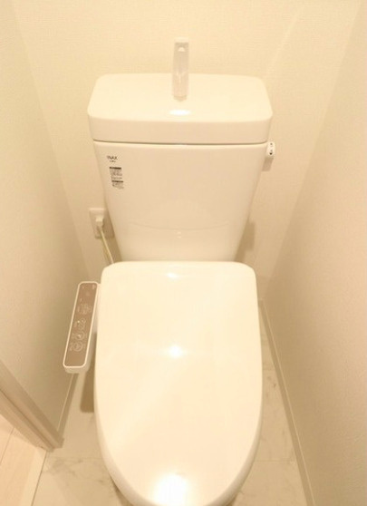 品川区西五反田５丁目の賃貸マンションのトイレ