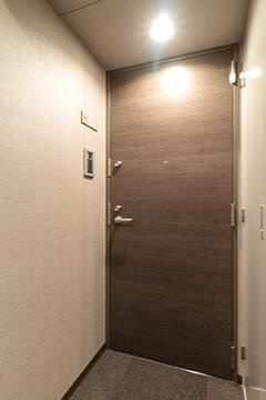 ガルデニア蔵前の玄関