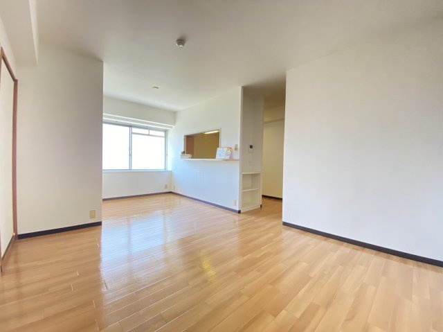 パロス沢良宜の居間・リビング