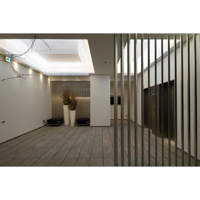 コンフォリア新中野のロビー