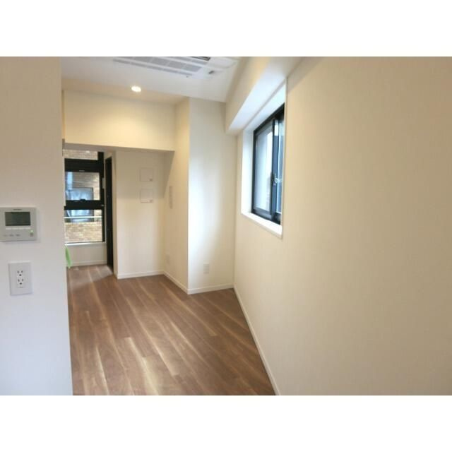 ロリエ銀座の洋室