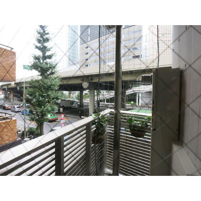 ロリエ銀座のバルコニー