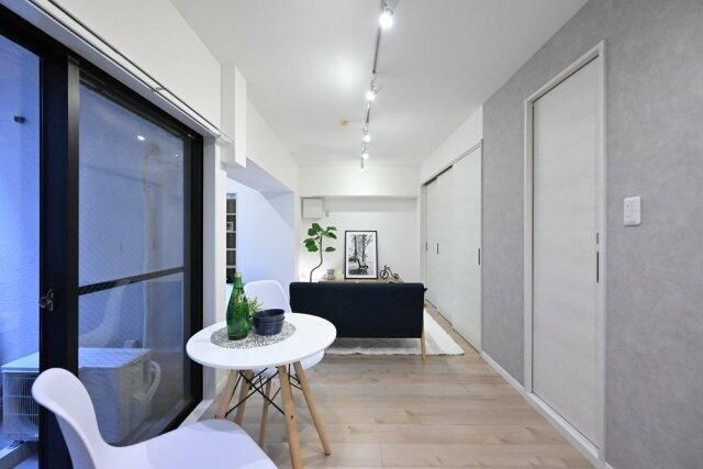 ウイスタリア東五反田ビルの居間・リビング