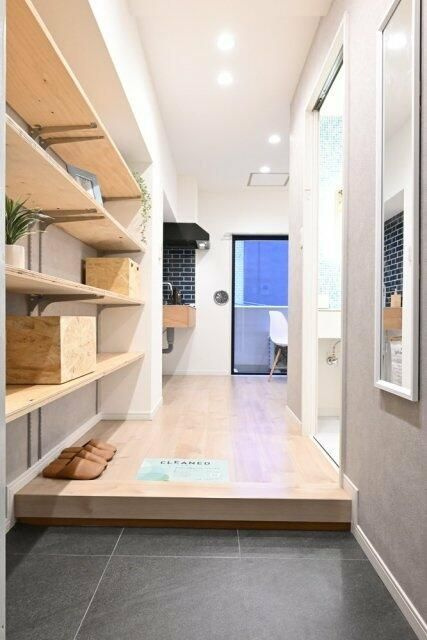 ウイスタリア東五反田ビルの玄関