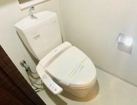 中央区日本橋茅場町３丁目の賃貸マンションのトイレ