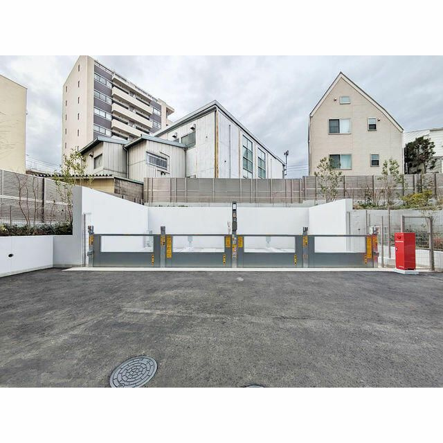 オーキッドレジデンス渋谷富ヶ谷の駐車場