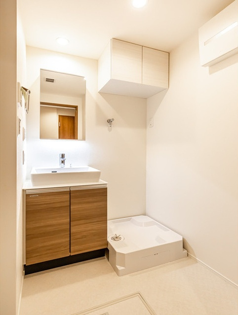 ウェルスクエア目黒祐天寺の洗面所