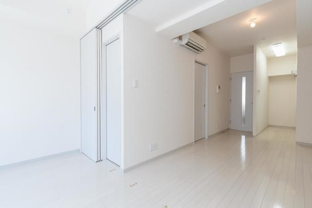 ＳＫ－ＯＮＥ市ヶ谷の居間・リビング