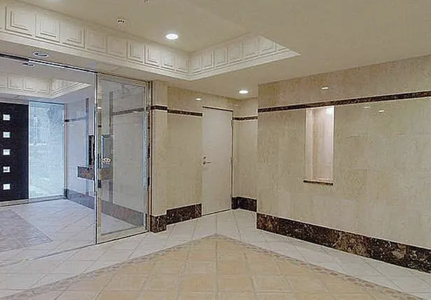 ガラステージ御茶ノ水のロビー