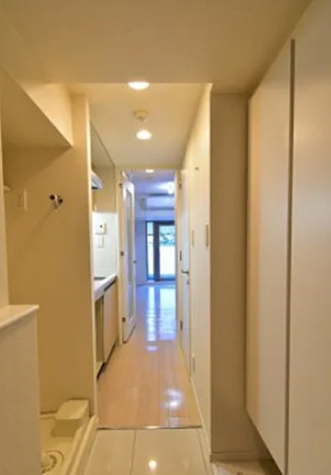 渋谷区笹塚２丁目の賃貸マンションの玄関