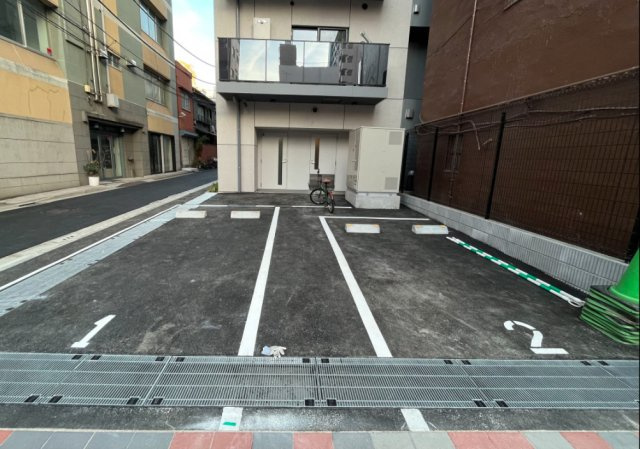 台東区蔵前４丁目の賃貸マンションの駐車場
