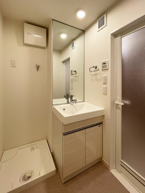 コンポジット中目黒の洗面所