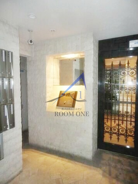 トーシンフェニックス日本橋兜町弐番館のセキュリティ|オートロックです。