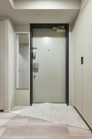 プラウドフラット大井町の玄関