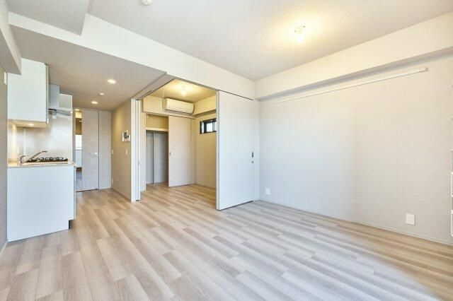 プラウドフラット大井町の居間・リビング