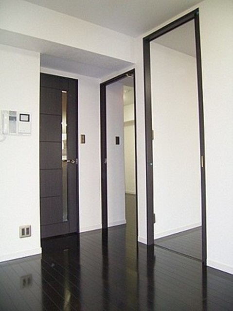 中央区日本橋兜町の賃貸マンションの居間・リビング