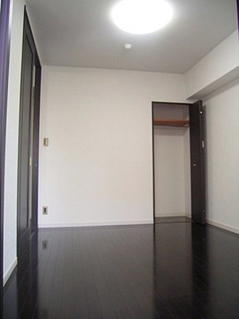 中央区日本橋兜町の賃貸マンションの内装