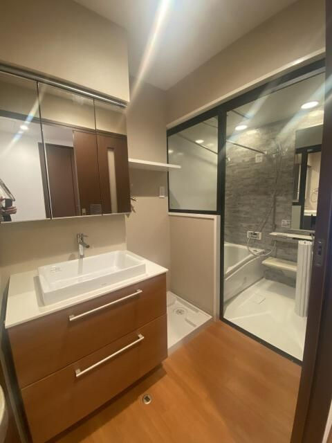 ＧＩＮＺＡ　ＨＯＵＳＥの洗面所