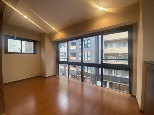 ＧＩＮＺＡ　ＨＯＵＳＥの居間・リビング