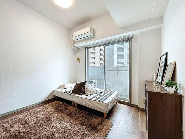 ジェイパーク青葉台弐番館の居間・リビング