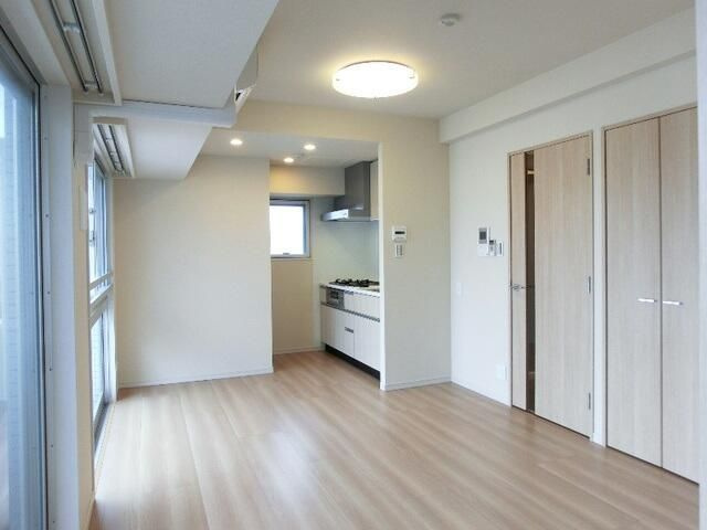 スカイコート上野稲荷町の居間・リビング