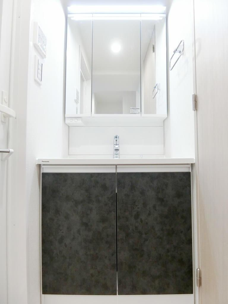 HF駒沢公園レジデンスTOWERの洗面所