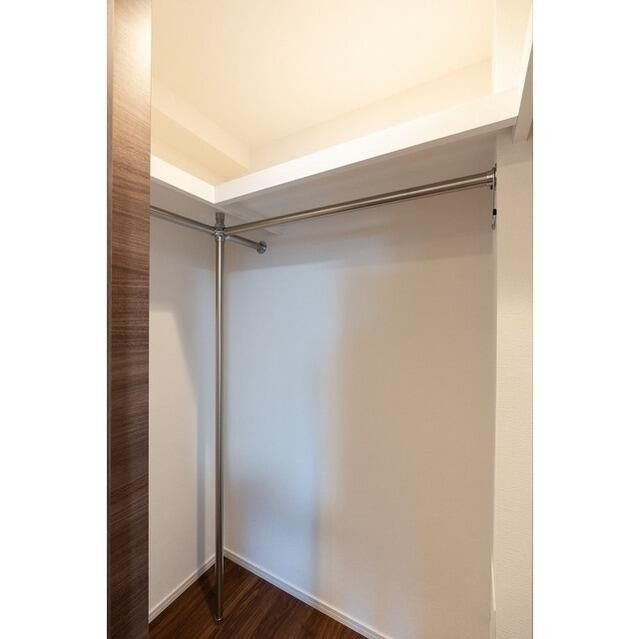 コンフォリア・リヴ北新宿の収納