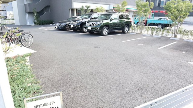 キャナルテラス品川の駐車場