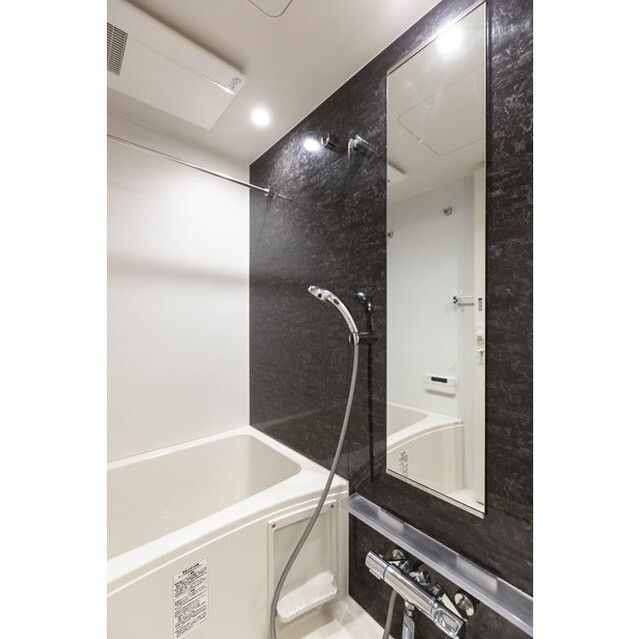 エムレジデンス中野坂上の浴室