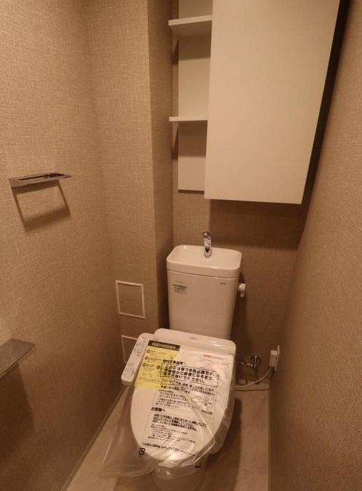 練馬区春日町１丁目の賃貸マンションのトイレ