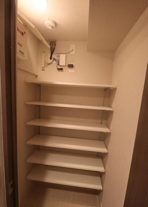 練馬区春日町１丁目の賃貸マンションの収納